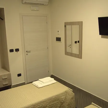 Bed & Breakfast Civico 83 *