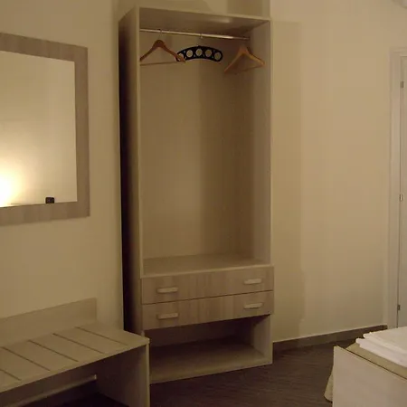 Bed & Breakfast Civico 83 *